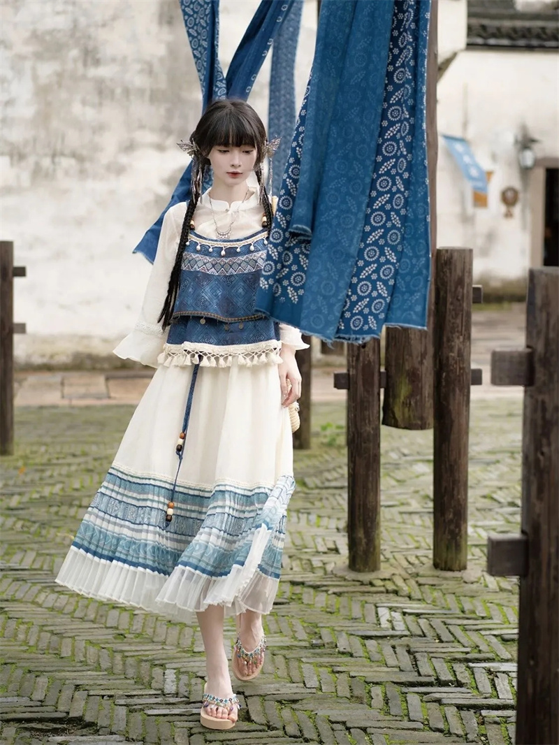 Indigo Dye Kit - 刺embroideredプリントのエスニックフルセット,中国風,qianzhai染め,ストラップ付きスカート,バケーションスタイル,秋と夏,新しいコレクション2024