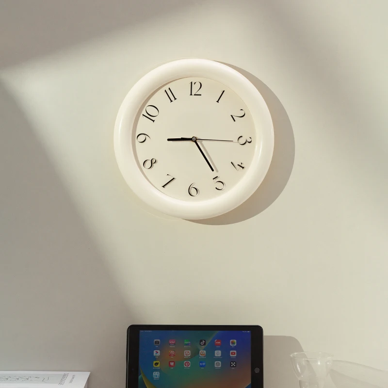北欧ミニマリストクリーム色の和風レトロスタイルぽってり丸型壁 - Japanese Minimalist Lifestyle のレビューと価格