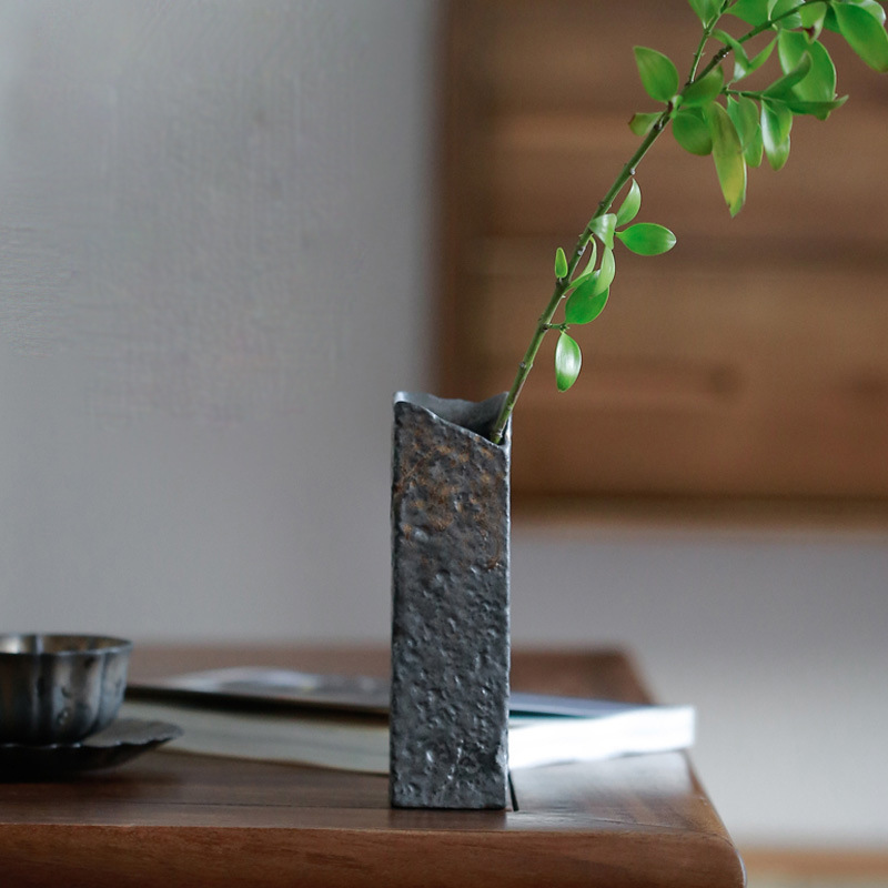 韓国風抽象的な生け花セラミック花瓶セレモニー装飾フラワーフロ - Ikebana Vase Kenzan のレビューと価格