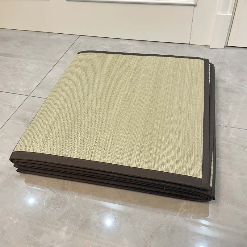日本の伝統的なイグサ畳カーペットフロアマットラッシュ畳マット - Tatami Mat Rush のレビューと価格