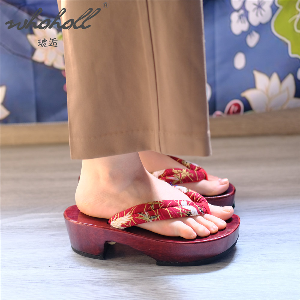 日本の下駄アニメコスプレシューズコスプレウェッジサンダル女性 - Geta Wooden Sandal のレビューと価格